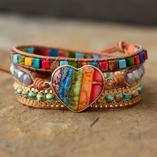 Handgefertigtes 7-Chakren Wickelarmband mit Herz in Edelstahlfassung